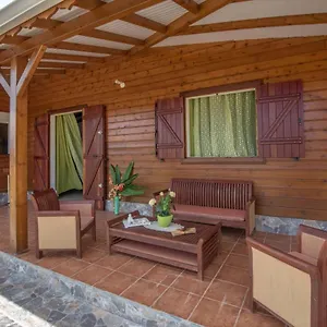 Bienvenue Au Tropic Venucia Hébergement de vacances Port-Louis